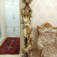 مجسمه نو پلی استر چراغدار