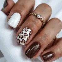 مدل ناخن برای تمرین (ترمیم با لاک ژل ۳۰۰)