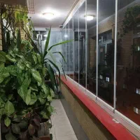 بالکن شیشه ای