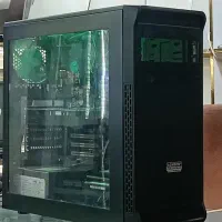 کامپیوتر کیس قوی