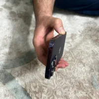 ۱۴ پرومکس تمیز رنگ‌بنفش|موبایل|قم, انسجام|دیوار