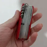 تعدادی چاقو|ظروف پختوپز|کرمانشاه, |دیوار