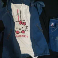 سه تیکه لی کاغذی