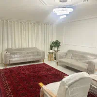 واحد بسیار تمیز در مرکز شهر(گلباغ نماز)