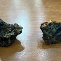 شهاب سنگ|کلکسیون اشیاء عتیقه|پرند, فاز ۶|دیوار