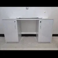 میز تحریر  و کار