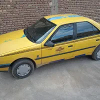خودرو تاکسی گوهران