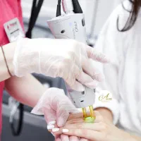 اموزش اوپراتوردستگاه لیزر موهای زائد( خصوصی)بامدرک