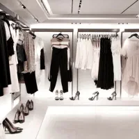 نیروی خدماتی خانم