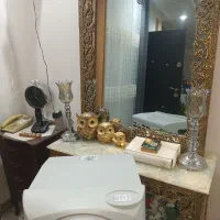 شمعدان وساعت
