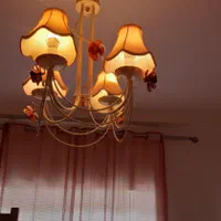 لوستر به همراه آباژور ایستاده و رومیزی