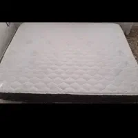 تشک دونفره سالم فنر دار|تشک تختخواب|دهگلان, |دیوار