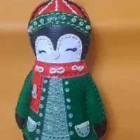 دوخت و بسته بندی عروسک