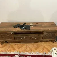 میز تلوزیون در حد نو