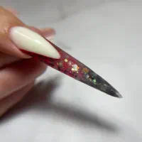 آموزش تخصصی کاشت ناخن