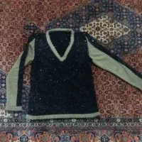 تعدادی  لباس بچه گانه وزنانه