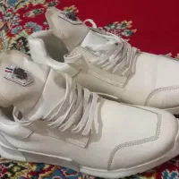 کتونی سایز۴۰