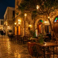 رهن و‌اجاره مغازه بینظیر رو به رو پارک TV