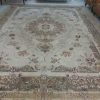 فرش ۱۲ متری و یک جفت ۶ متری