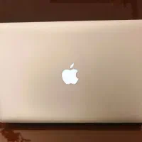 لپتاپ طرح اپل