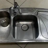 یک عدد سینک استیل