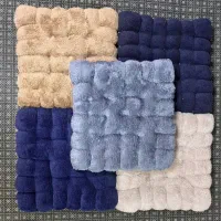 خیاط و وسط کار خانم و بسته بند