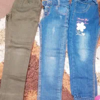 لباسها کاملا سالم وبرای سن ۴تا۵سال