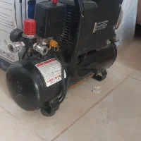 پمپ باد۱۰لیتری ایرون مکس|ابزارآلات|قم, کوه سفید|دیوار