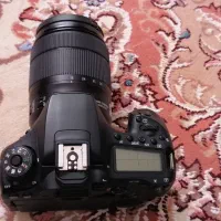 دوربین دیجیتال کانن مدل 90D همراه با لنز 18.135M