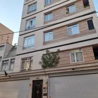 آپارتمان فروشی ۹۰ متری تک واحدی خوش نقشه|فروش آپارتمان|تهران, تختی|دیوار