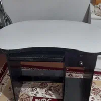 میز کامپیوتر