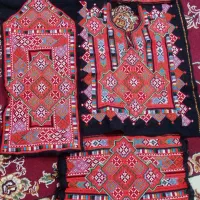 زیح و آستین فرح بزرگسال