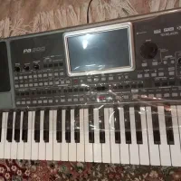 ۹۰۰ لاکاغذی