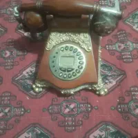 تلفن قدیمی