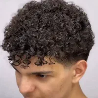 فرِمو ( فرفری کده )|خدمات آرایشگری و زیبایی|کاشان, فاز ۱ ناجی آباد|دیوار