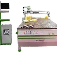 اپراتور دستگاه cnc