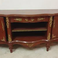 میز تلویزیونی تمیز برنز کوبی شده