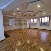 آپارتمان /سه خواب/ بر بلوار اصلی /شهرک فرزان