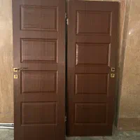 درب چوبی با روکش pvc درحد نو
