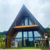 کلبه سوئیسی بلوط