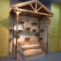 پروفیل چوب روس قفسه رگال درجه یک