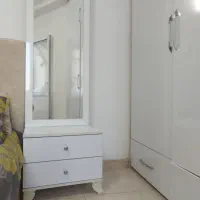 پاتختی آینه دار