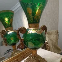 گلدان پایه دار