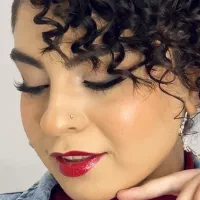 خدمات میکاپ ۸۰۰