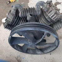 تعمیر تخصصی انواع پمپ باد و کمپرسور باد تضمینی|خدمات پیشه و مهارت|شیراز, شهرک گلها|دیوار