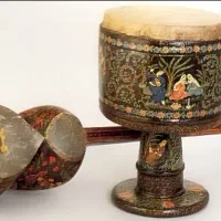 اجرای موسیقی پاپ سنتی زنده