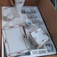 سرویس ۱۰۱ و ۳۰ پارچه چینی پردیس(۱۸ نفره) طرح ونوس|ظروف سرو و پذیرایی|تهران, خرمشهر|دیوار