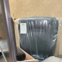 میز مدیریتی و صندلی چرخ دار