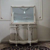 کنسول و آینه