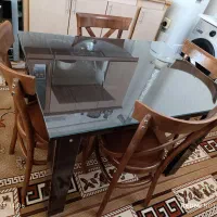 میز ناهارخوری